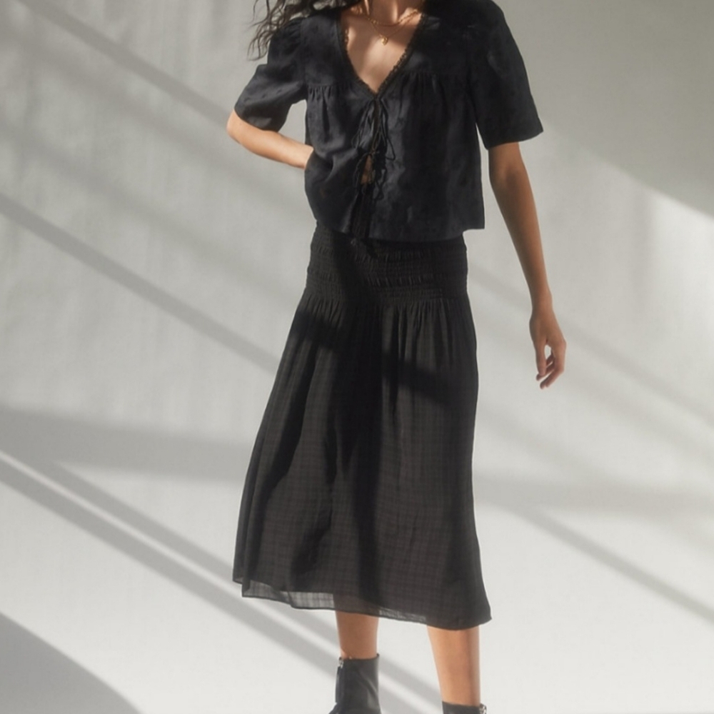 Aritzia Wilfred Troubadour Skirt